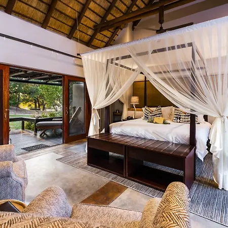 Inyati Game Lodge Sabi Sand Game Reserve Exterior photo