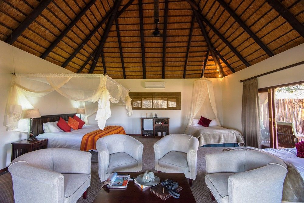 Inyati Game Lodge *